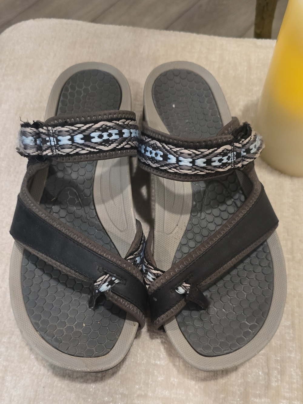 BareTraps Brown and Gray Woven Strap Sandals